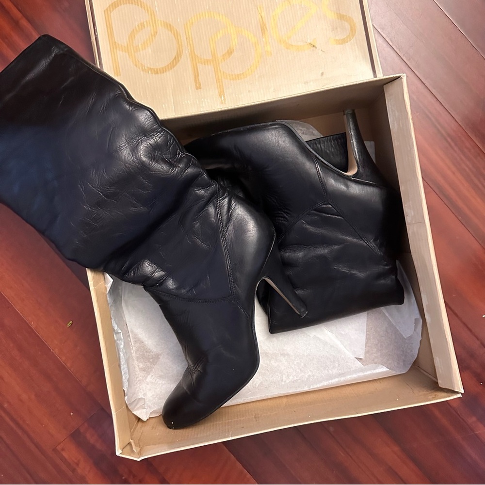 Popples Black tall leather boots